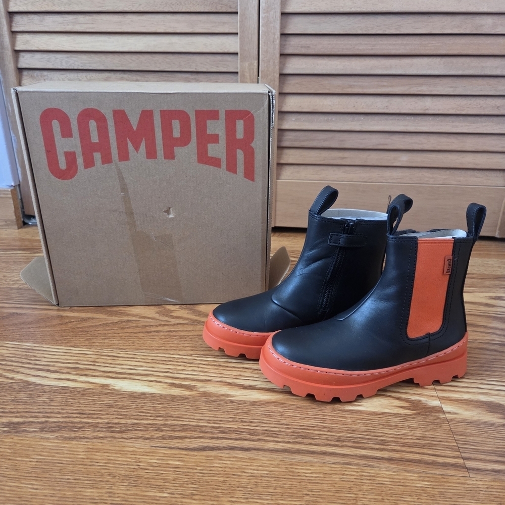 Kids unisex Camper black leather Chelsea boots size 11 NEW